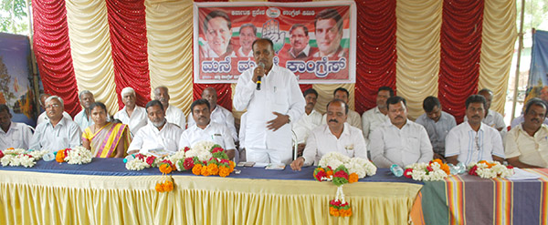 ಸೋಮಣ್ಣನಿಗೆ ಸುಳ್ಳು ಹೇಳುವುದು ಬಿಟ್ಟು ಬೇರೇನೂ ಗೊತ್ತಿಲ್ಲ ಶಾಸಕ ಪುಟ್ಟರಂಗಶೆಟ್ಟಿ ತಿರುಗೇಟು